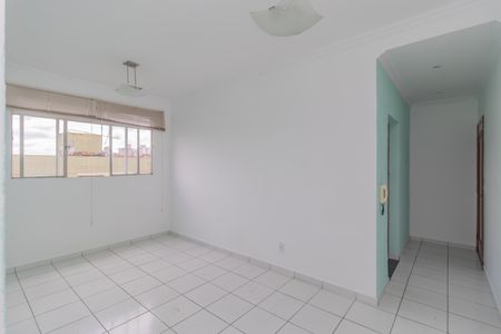 Apartamento para alugar com 2 quartos, 62m² em Heliópolis, Belo Horizonte