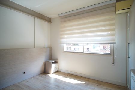 Quarto 1 de apartamento à venda com 1 quarto, 48m² em Centro, São Leopoldo