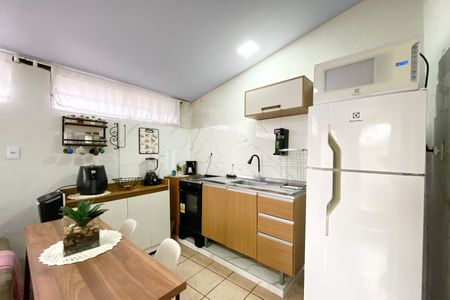 Casa para alugar com 40m², 1 quarto e sem vaga Casa para alugar com 40m², 1 quarto e sem vagaCozinha