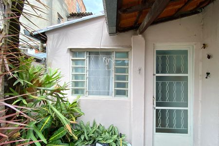 Casa para alugar com 40m², 1 quarto e sem vaga Casa para alugar com 40m², 1 quarto e sem vagaFachada interna