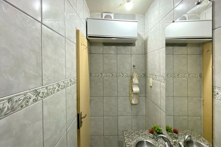 Casa para alugar com 40m², 1 quarto e sem vaga Casa para alugar com 40m², 1 quarto e sem vagaBanheiro da Suíte 1