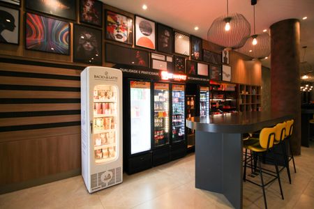 Apartamento para alugar com 30m², 1 quarto e sem vaga Apartamento para alugar com 30m², 1 quarto e sem vagaÁrea comum - Mercado