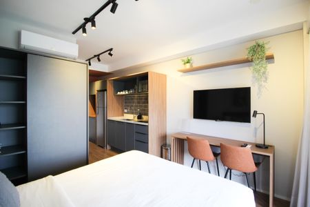 Suíte  de apartamento para alugar com 1 quarto, 30m² em Indianópolis, São Paulo