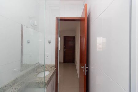 Apartamento à venda com 40m², 2 quartos e 1 vaga Apartamento à venda com 40m², 2 quartos e 1 vagaBanheiro