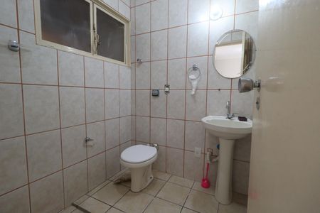 Banheiro de apartamento para alugar com 1 quarto, 52m² em Jardim Paulista, Ribeirão Preto