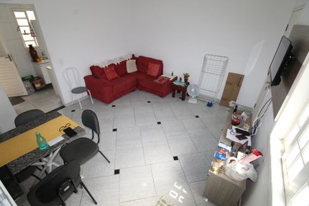 Sala de casa de condomínio para alugar com 2 quartos, 68m² em Vila Industrial, São José dos Campos