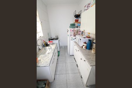 Casa de condomínio para alugar com 58m², 2 quartos e 1 vagaCozinha