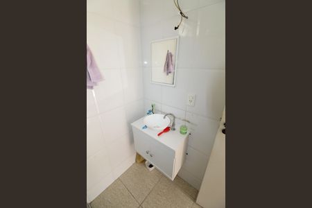 Casa de condomínio para alugar com 58m², 2 quartos e 1 vagaBanheiro