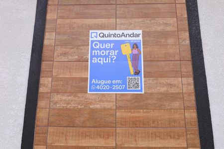 Apartamento para alugar com 35m², 1 quarto e sem vagaPlaca instalada na fachada do condomínio - Código da placa: RXQW-979