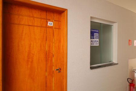 Apartamento para alugar com 32m², 1 quarto e sem vagaPlaca instalada na janela do imóvel - Código da placa:  JHAR-469