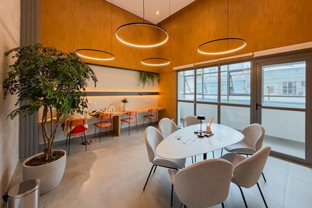 Apartamento para alugar com 47m², 2 quartos e 1 vagaCoworking