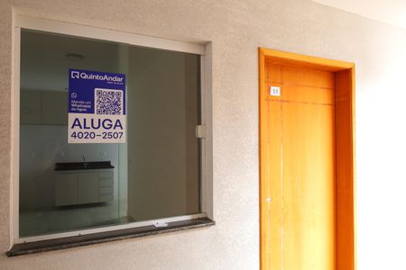 Apartamento para alugar com 32m², 1 quarto e sem vagaPlaca instalada na janela do imóvel - Código da placa:  JHAR-470