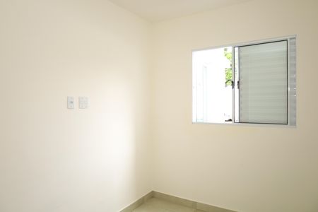 Quarto de apartamento para alugar com 1 quarto, 32m² em Vila Rosaria, São Paulo