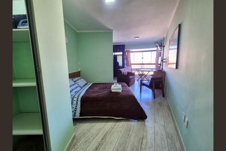 Studio para alugar com 28m², 1 quarto e sem vagaQuarto