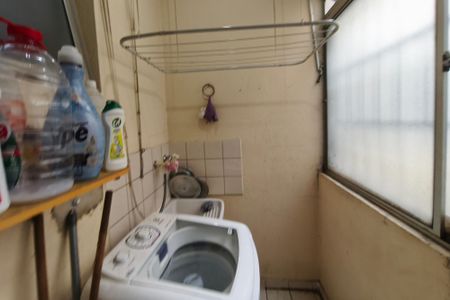 Apartamento à venda com 86m², 2 quartos e 1 vagaÁrea de Serviço