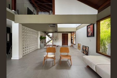 Casa de condomínio à venda com 252m², 4 quartos e 4 vagasFoto 38