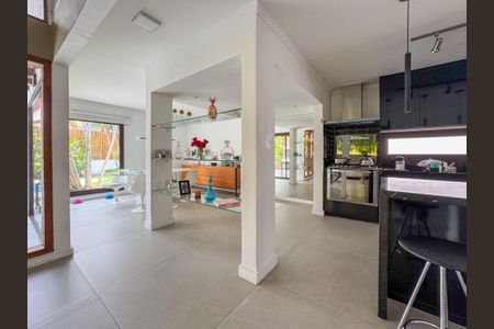 Casa de condomínio à venda com 252m², 4 quartos e 4 vagasFoto 25