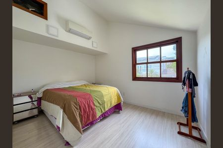 Casa de condomínio à venda com 252m², 4 quartos e 4 vagasFoto 53