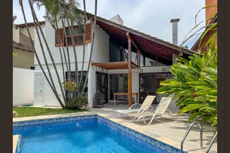 Casa de condomínio à venda com 252m², 4 quartos e 4 vagasFoto 35