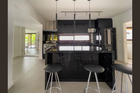 Casa de condomínio à venda com 252m², 4 quartos e 4 vagasFoto 28