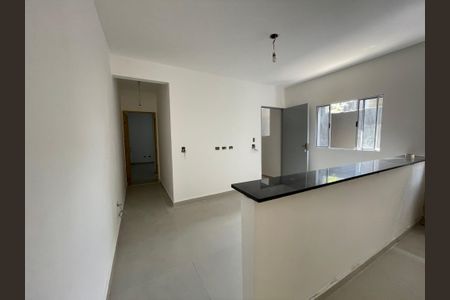 Sala de casa para alugar com 2 quartos, 65m² em Nhambuca, Cotia