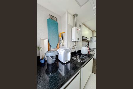 Apartamento para alugar com 65m², 2 quartos e 1 vagaÁrea de Serviço