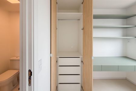 Apartamento para alugar com 47m², 2 quartos e 1 vagaQuarto 1 - Armários