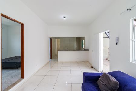 Casa para alugar com 2 quartos, 100m² em Jardim Campo Limpo, São Paulo