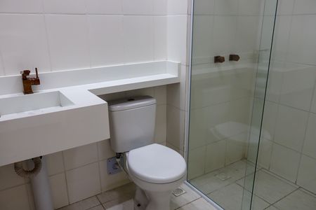 Apartamento para alugar com 46m², 2 quartos e 1 vaga Apartamento para alugar com 46m², 2 quartos e 1 vagaBanheiro