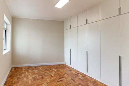 Apartamento à venda com 44m², 1 quarto e 1 vagaQuarto