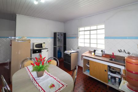 Casa para alugar com 180m², 3 quartos e 2 vagasCozinha