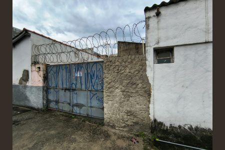 Casa à venda com 192m², 3 quartos e 8 vagasFachada