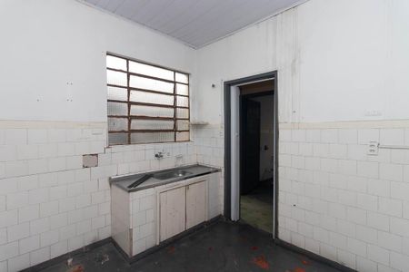 Casa à venda com 192m², 3 quartos e 8 vagas Casa à venda com 192m², 3 quartos e 8 vagasCozinha