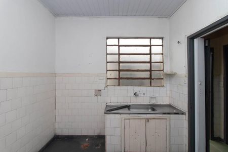 Casa à venda com 192m², 3 quartos e 8 vagas Casa à venda com 192m², 3 quartos e 8 vagasCozinha