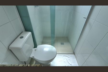 Apartamento à venda com 65m², 2 quartos e 2 vagas Apartamento à venda com 65m², 2 quartos e 2 vagasBanheiro Suíte