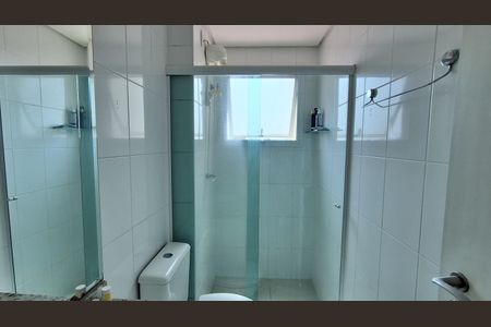 Apartamento à venda com 65m², 2 quartos e 2 vagas Apartamento à venda com 65m², 2 quartos e 2 vagasBanheiro Suíte