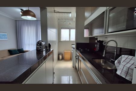 Apartamento à venda com 65m², 2 quartos e 2 vagas Apartamento à venda com 65m², 2 quartos e 2 vagasCozinha