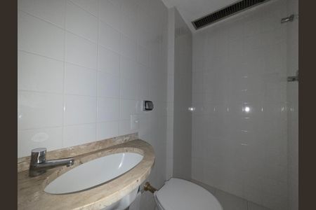 Apartamento à venda com 84m², 2 quartos e 1 vagaBanheiro Social