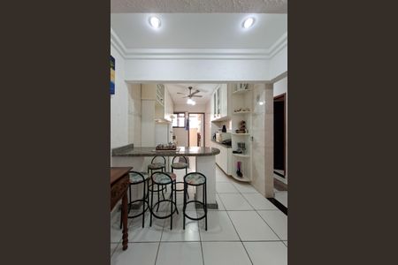 Apartamento para alugar com 90m², 2 quartos e 1 vagaCozinha 