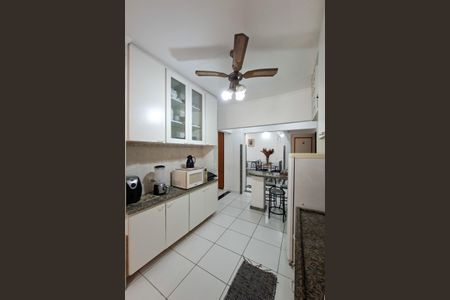 Apartamento para alugar com 90m², 2 quartos e 1 vagaCozinha 