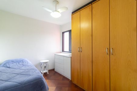 Apartamento à venda com 105m², 4 quartos e 2 vagas Apartamento à venda com 105m², 4 quartos e 2 vagasQuarto 3