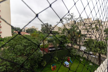 Apartamento à venda com 105m², 4 quartos e 2 vagas Apartamento à venda com 105m², 4 quartos e 2 vagasQuarto 2 vista