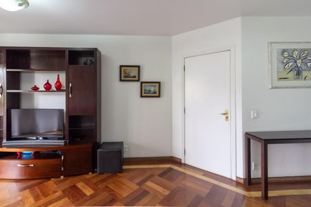 Apartamento à venda com 105m², 4 quartos e 2 vagas Apartamento à venda com 105m², 4 quartos e 2 vagasSala de Estar