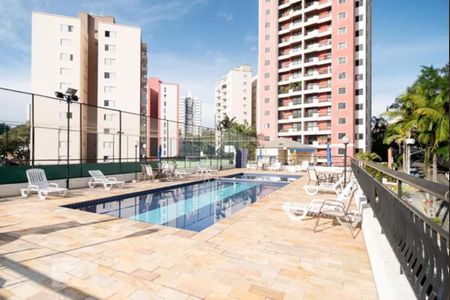 Apartamento à venda com 105m², 4 quartos e 2 vagas Apartamento à venda com 105m², 4 quartos e 2 vagasPiscina