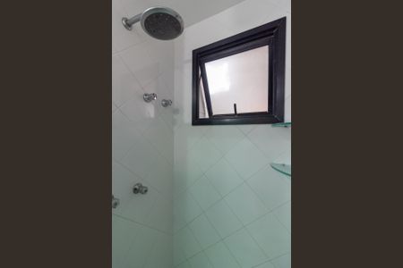 Apartamento à venda com 105m², 4 quartos e 2 vagas Apartamento à venda com 105m², 4 quartos e 2 vagasBanheiro Suíte