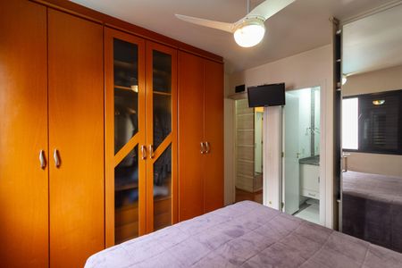 Apartamento à venda com 105m², 4 quartos e 2 vagas Apartamento à venda com 105m², 4 quartos e 2 vagasQuarto 4 - Suíte