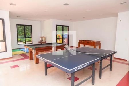 Apartamento à venda com 105m², 4 quartos e 2 vagas Apartamento à venda com 105m², 4 quartos e 2 vagasSalão de jogos