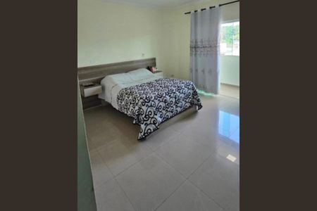 Quarto de casa para alugar com 3 quartos, 200m² em Parque das Américas, Mauá