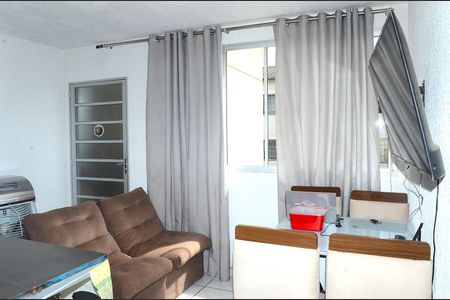 Sala de apartamento para alugar com 2 quartos, 43m² em Vista do Sol, Belo Horizonte