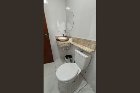 Apartamento à venda com 119m², 2 quartos e 1 vaga Apartamento à venda com 119m², 2 quartos e 1 vagaBanheiro